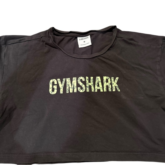 Gymshark Black and Green Crop Top - Picture 2 of 5